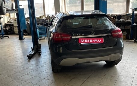 Mercedes-Benz GLA, 2017 год, 2 000 000 рублей, 4 фотография