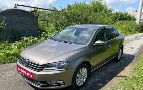 Volkswagen Passat B7, 2011 год, 1 138 000 рублей, 3 фотография