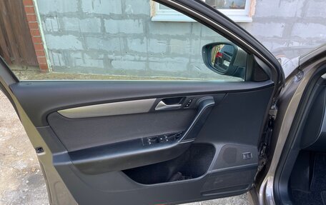 Volkswagen Passat B7, 2011 год, 1 138 000 рублей, 14 фотография