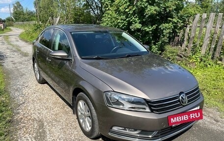 Volkswagen Passat B7, 2011 год, 1 138 000 рублей, 11 фотография