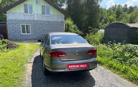 Volkswagen Passat B7, 2011 год, 1 138 000 рублей, 7 фотография