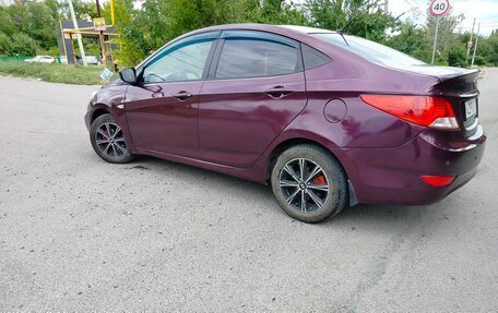 Hyundai Solaris II рестайлинг, 2011 год, 499 999 рублей, 5 фотография