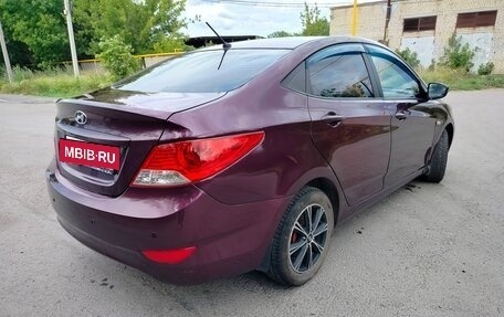 Hyundai Solaris II рестайлинг, 2011 год, 499 999 рублей, 7 фотография