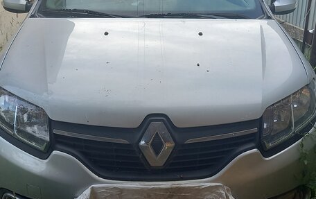 Renault Logan II, 2014 год, 650 000 рублей, 2 фотография
