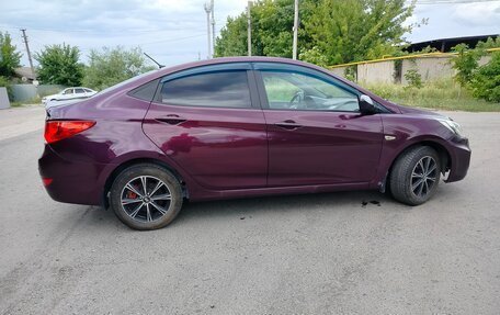 Hyundai Solaris II рестайлинг, 2011 год, 499 999 рублей, 8 фотография