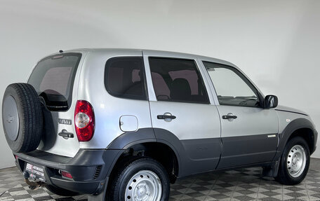 Chevrolet Niva I рестайлинг, 2012 год, 545 000 рублей, 5 фотография