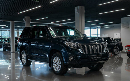 Toyota Land Cruiser Prado 150 рестайлинг 2, 2014 год, 4 150 000 рублей, 2 фотография