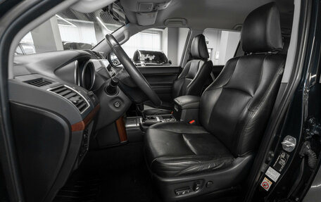 Toyota Land Cruiser Prado 150 рестайлинг 2, 2014 год, 4 150 000 рублей, 9 фотография