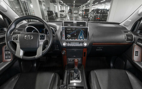 Toyota Land Cruiser Prado 150 рестайлинг 2, 2014 год, 4 150 000 рублей, 8 фотография