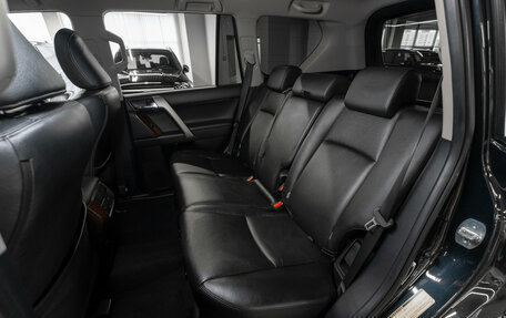 Toyota Land Cruiser Prado 150 рестайлинг 2, 2014 год, 4 150 000 рублей, 12 фотография