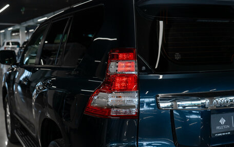 Toyota Land Cruiser Prado 150 рестайлинг 2, 2014 год, 4 150 000 рублей, 27 фотография