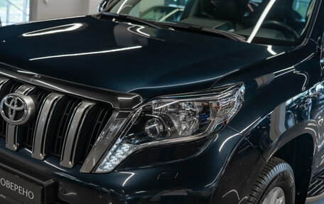 Toyota Land Cruiser Prado 150 рестайлинг 2, 2014 год, 4 150 000 рублей, 26 фотография