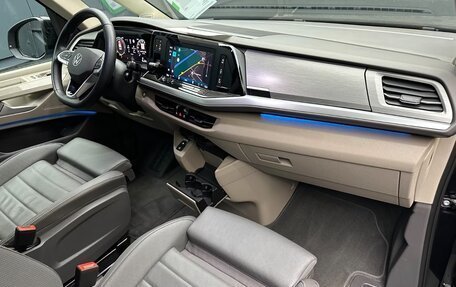 Volkswagen Multivan, 2023 год, 5 350 000 рублей, 9 фотография