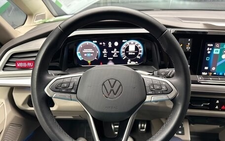 Volkswagen Multivan, 2023 год, 5 350 000 рублей, 8 фотография
