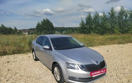 Skoda Octavia, 2017 год, 1 250 000 рублей, 2 фотография
