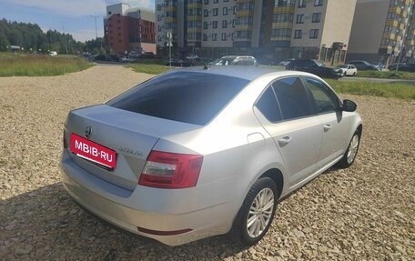 Skoda Octavia, 2017 год, 1 250 000 рублей, 3 фотография