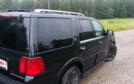 Lincoln Navigator, 2005 год, 1 550 000 рублей, 3 фотография