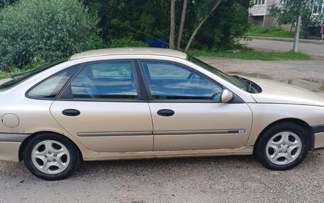 Renault Laguna II, 1999 год, 300 000 рублей, 2 фотография