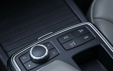 Mercedes-Benz M-Класс, 2012 год, 2 099 000 рублей, 25 фотография