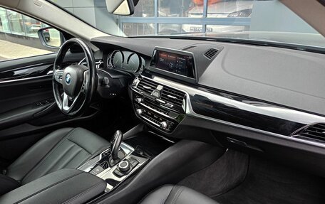 BMW 5 серия, 2019 год, 3 077 000 рублей, 6 фотография