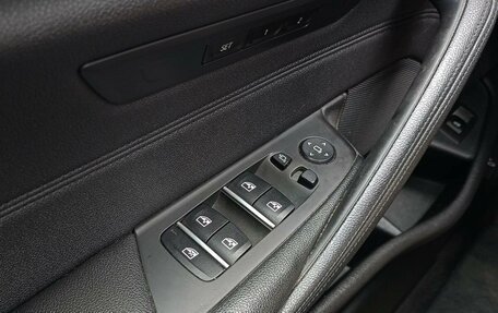 BMW 5 серия, 2019 год, 3 077 000 рублей, 9 фотография