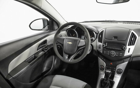 Chevrolet Cruze II, 2013 год, 599 000 рублей, 10 фотография