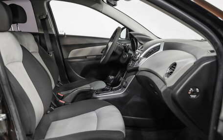 Chevrolet Cruze II, 2013 год, 599 000 рублей, 18 фотография