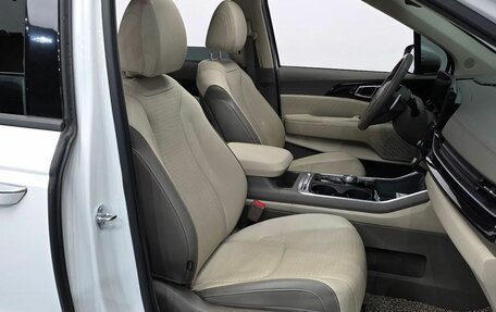 KIA Carnival, 2024 год, 4 600 000 рублей, 6 фотография