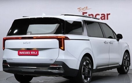 KIA Carnival, 2024 год, 4 600 000 рублей, 3 фотография