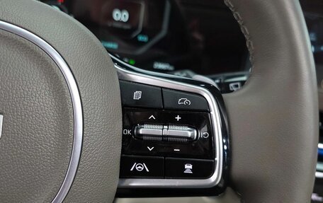 KIA Carnival, 2024 год, 4 600 000 рублей, 17 фотография