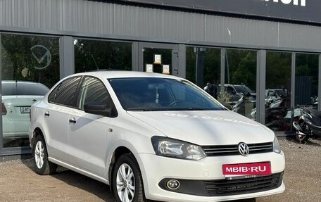 Volkswagen Polo VI (EU Market), 2012 год, 550 000 рублей, 1 фотография