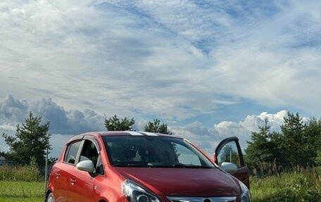 Opel Corsa D, 2013 год, 666 000 рублей, 1 фотография