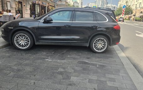 Porsche Cayenne III, 2012 год, 2 100 000 рублей, 12 фотография