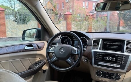 Mercedes-Benz GL-Класс, 2015 год, 2 990 000 рублей, 7 фотография