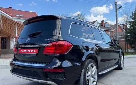 Mercedes-Benz GL-Класс, 2015 год, 2 990 000 рублей, 3 фотография