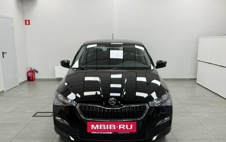 Skoda Rapid II, 2020 год, 1 900 000 рублей, 2 фотография