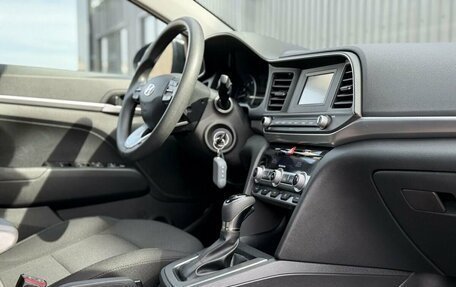 Hyundai Elantra VI рестайлинг, 2019 год, 1 390 000 рублей, 23 фотография