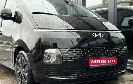 Hyundai Staria, 2024 год, 6 299 000 рублей, 8 фотография