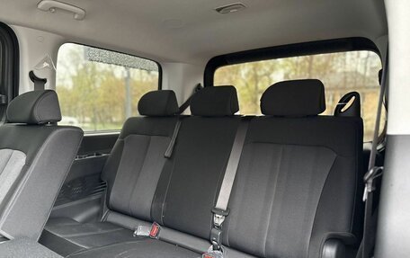 Hyundai Staria, 2024 год, 6 299 000 рублей, 24 фотография