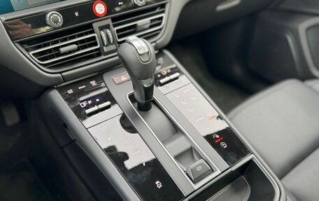 Porsche Macan I рестайлинг, 2025 год, 9 260 000 рублей, 21 фотография