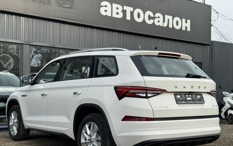 Skoda Kodiaq I, 2025 год, 3 910 000 рублей, 6 фотография