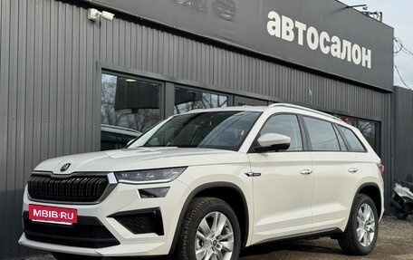 Skoda Kodiaq I, 2025 год, 3 910 000 рублей, 12 фотография