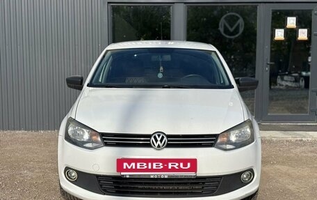 Volkswagen Polo VI (EU Market), 2012 год, 550 000 рублей, 2 фотография