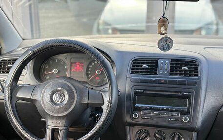 Volkswagen Polo VI (EU Market), 2012 год, 550 000 рублей, 15 фотография