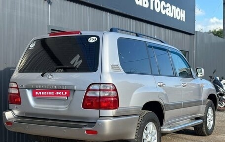 Toyota Land Cruiser 100 рестайлинг 2, 2002 год, 2 150 000 рублей, 14 фотография