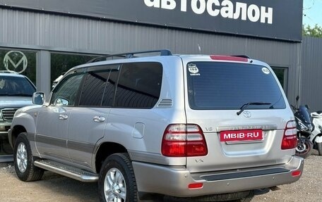 Toyota Land Cruiser 100 рестайлинг 2, 2002 год, 2 150 000 рублей, 8 фотография