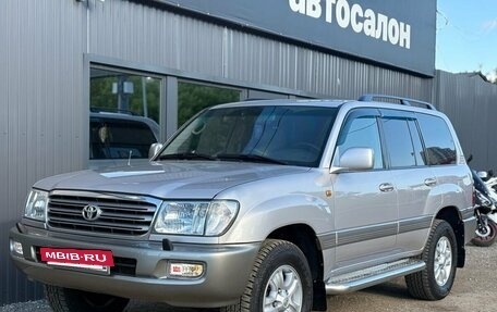 Toyota Land Cruiser 100 рестайлинг 2, 2002 год, 2 150 000 рублей, 7 фотография
