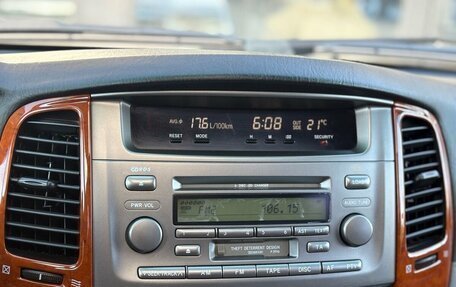 Toyota Land Cruiser 100 рестайлинг 2, 2002 год, 2 150 000 рублей, 23 фотография