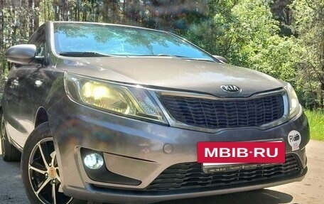 KIA Rio III рестайлинг, 2014 год, 1 050 000 рублей, 2 фотография
