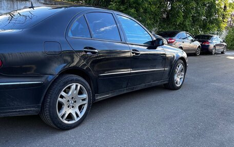 Mercedes-Benz E-Класс, 2002 год, 640 000 рублей, 9 фотография